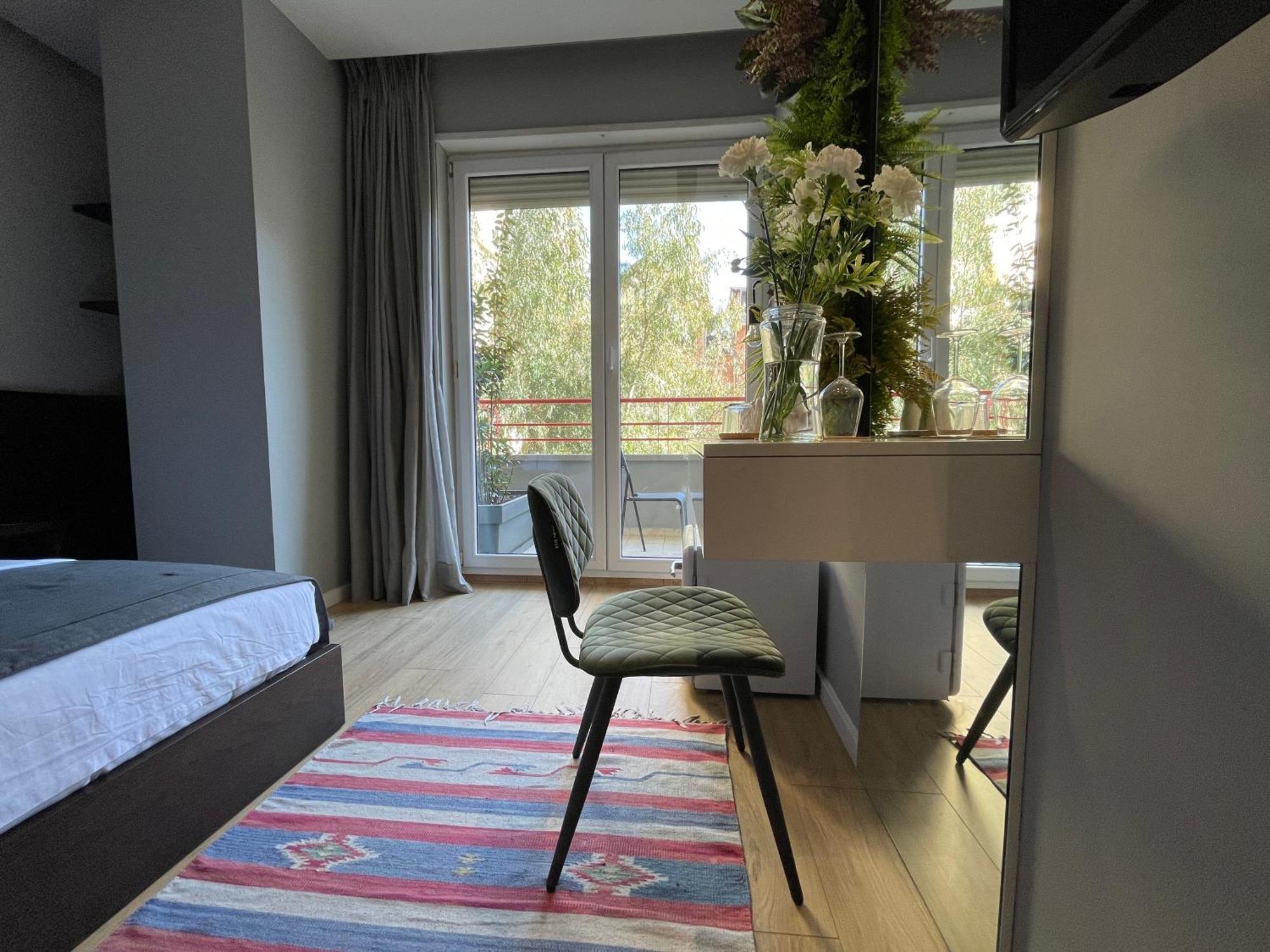 Retreat Apartments 地拉那 外观 照片