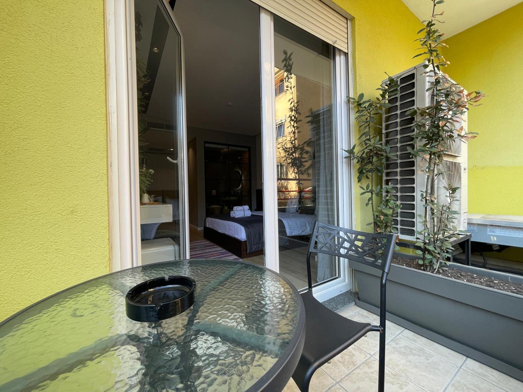 Retreat Apartments 地拉那 外观 照片